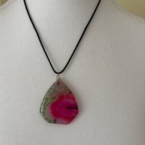 Dragon vein, pink agate Necklace